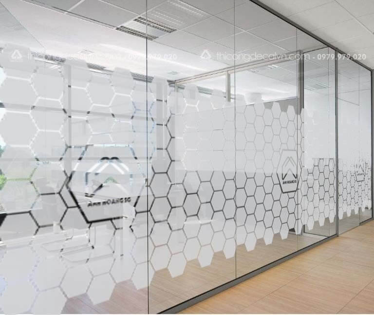 Giấy dán kính decal mờ in cắt logo theo yêu cầu