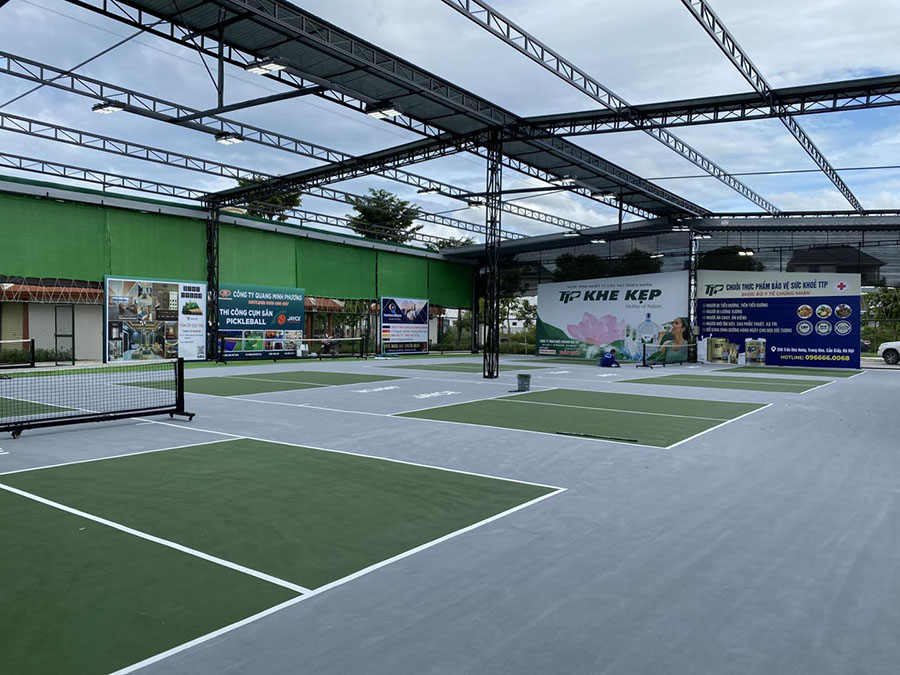 Thi c&ocirc;ng s&acirc;n pickleball KĐT Handico Vinh T&acirc;n Phường Trường Vinh, Nghệ An