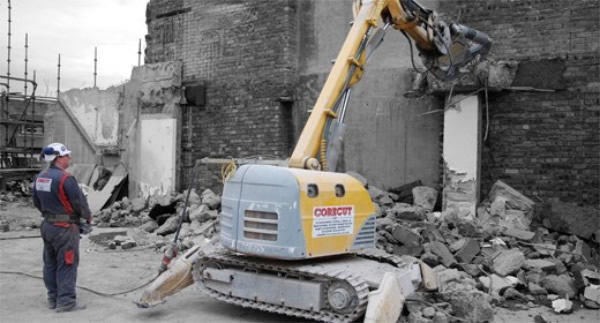 Khoan cắt b&ecirc; t&ocirc;ng khoan r&uacute;t l&otilde;i tại Vinh Nghệ An