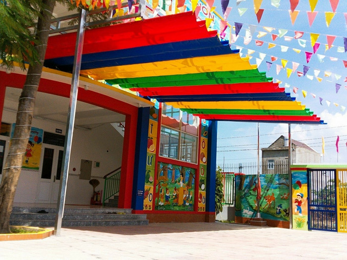 M&aacute;i hi&ecirc;n bạt che di động Vinh Nghệ An	