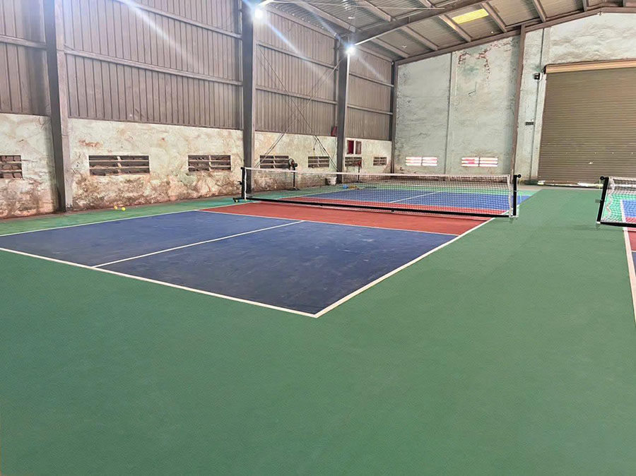 Thi c&ocirc;ng s&acirc;n Pickleball tại Nậm Cắn Kỳ Sơn