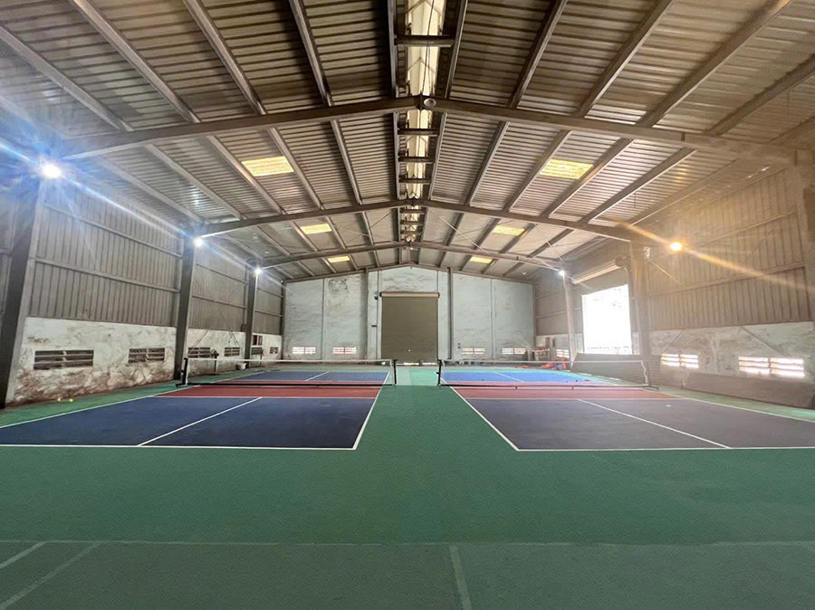 Thi c&ocirc;ng s&acirc;n Pickleball tại Nậm Cắn Kỳ Sơn