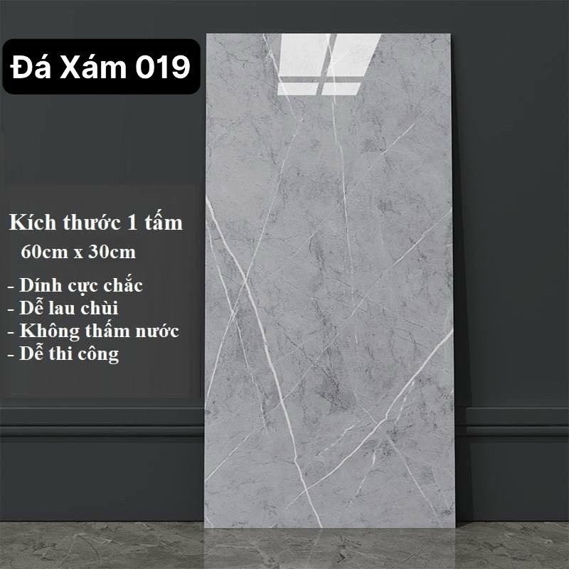 Thi c&ocirc;ng xốp d&aacute;n tường PVC v&acirc;n đ&aacute;